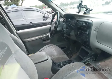 1998 Mercury Mountaineer z USA, uszkodzony, nr VIN 4M2ZU55P5WUJ13842